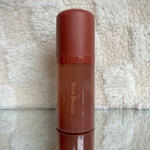 Rare Beauty Find Comfort Body & Hair Fragrance Mist in Awaken Confidence